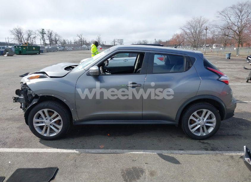 Photo 15 of 2015 Nissan Juke S (VIN JN8AF5MVXFT553675)