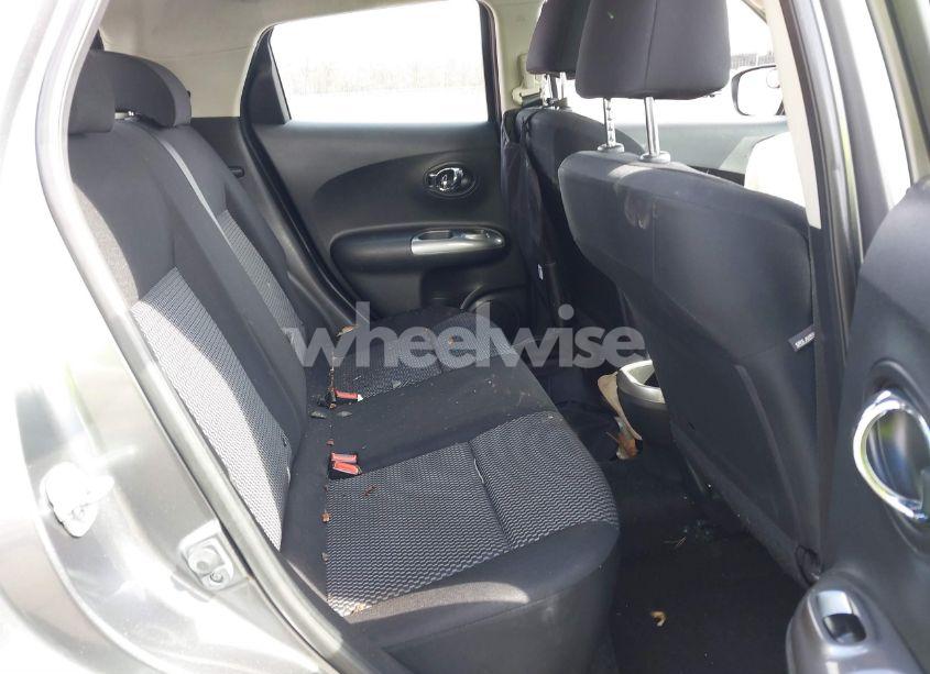 Photo 8 of 2015 Nissan Juke S (VIN JN8AF5MVXFT553675)