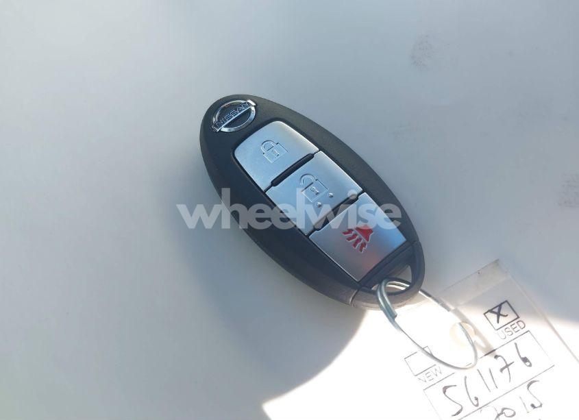 Photo 11 of 2015 Nissan Juke S (VIN JN8AF5MVXFT561176)