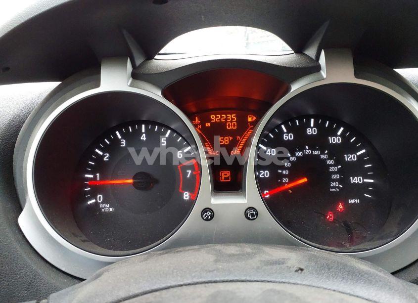 Photo 7 of 2015 Nissan Juke S (VIN JN8AF5MVXFT561176)