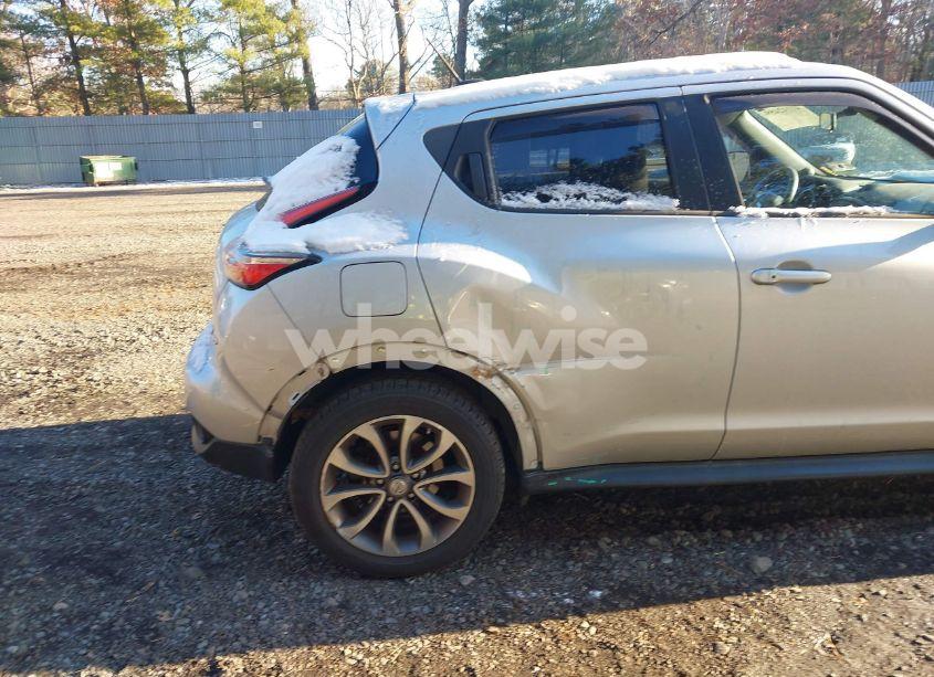 Photo 6 of 2017 Nissan Juke SV (VIN JN8AF5MVXHT753345)