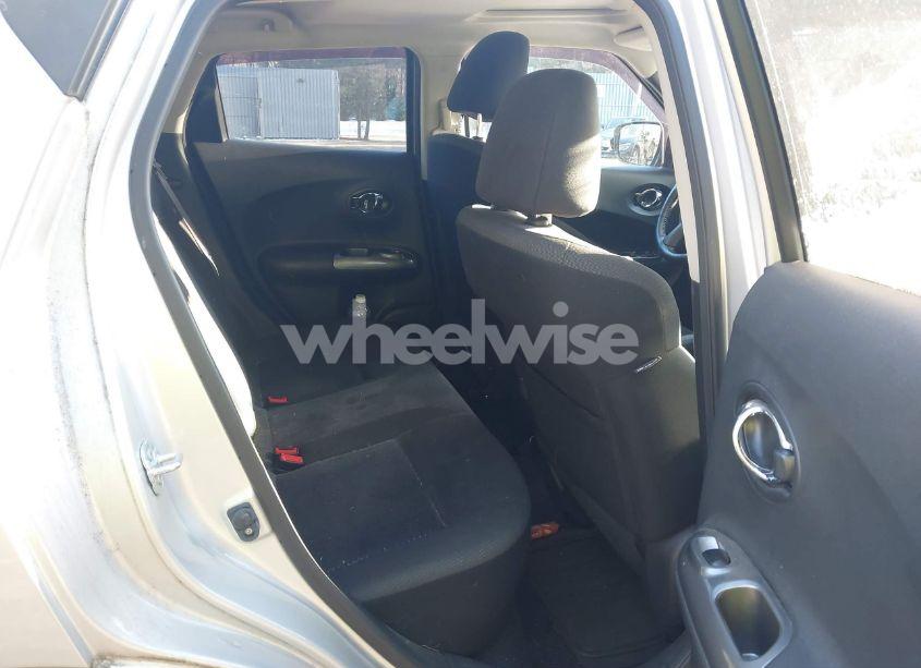 Photo 8 of 2017 Nissan Juke SV (VIN JN8AF5MVXHT753345)