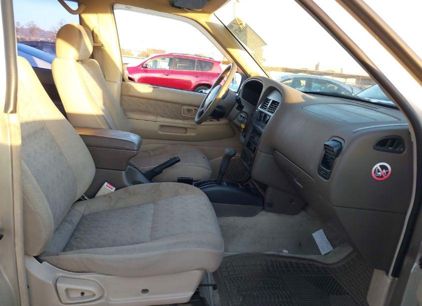 Photo 5 of 1996 Nissan Pathfinder XE/LE (VIN JN8AR05S0TW047569)