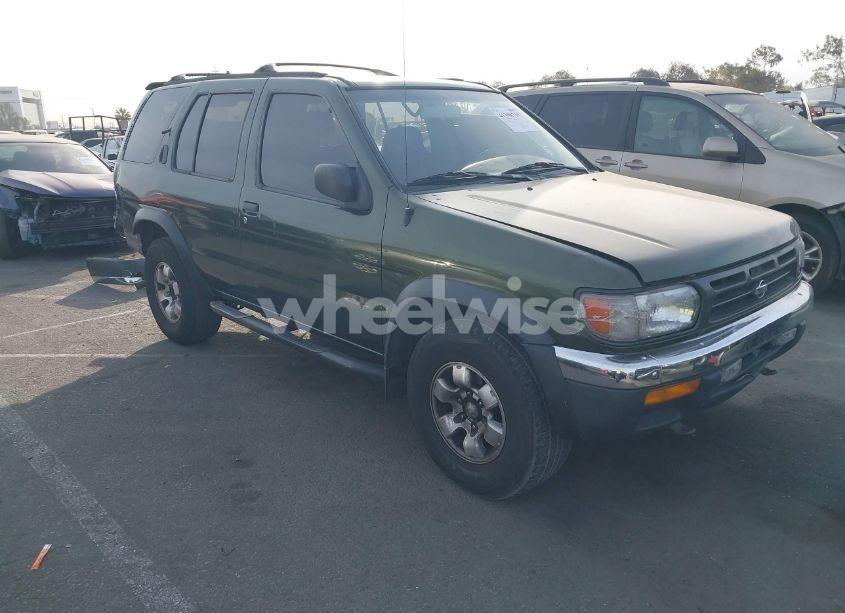 1998 Nissan Pathfinder LE/XE (VIN JN8AR05S2WW230931) main photo