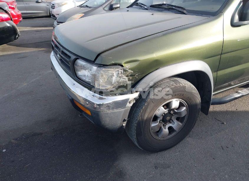 Photo 13 of 1998 Nissan Pathfinder LE/XE (VIN JN8AR05S2WW230931)