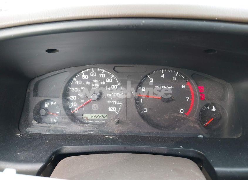 Photo 7 of 1998 Nissan Pathfinder LE/XE (VIN JN8AR05S2WW230931)