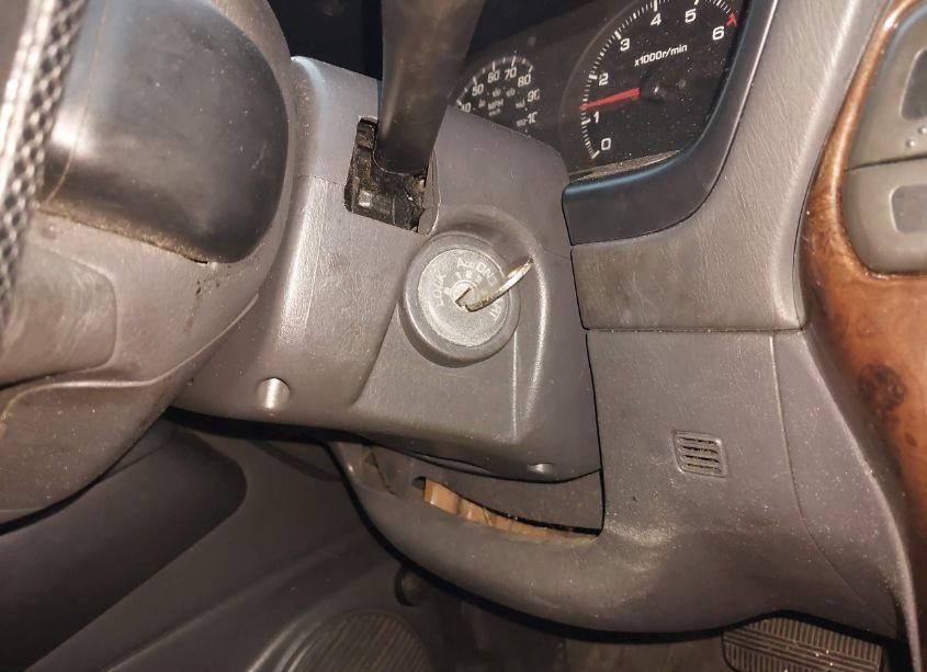 Photo 11 of 1998 Nissan Pathfinder LE/XE (VIN JN8AR05S4WW218134)