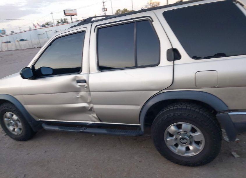 Photo 14 of 1998 Nissan Pathfinder LE/XE (VIN JN8AR05S4WW218134)