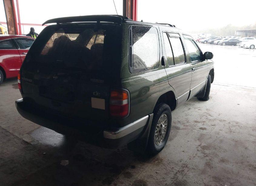Photo 4 of 1996 Nissan Pathfinder XE/LE (VIN JN8AR05S5TW035157)