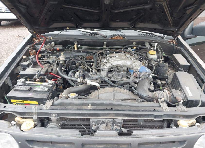 Photo 10 of 1998 Nissan Pathfinder LE/XE (VIN JN8AR05S9WW272254)