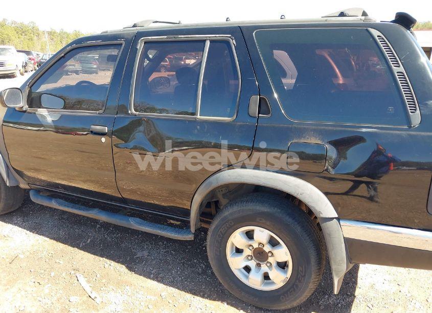 Photo 6 of 1998 Nissan Pathfinder LE/XE (VIN JN8AR05S9WW272254)