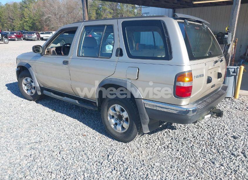 Photo 3 of 1998 Nissan Pathfinder LE/XE (VIN JN8AR05SXWW286213)