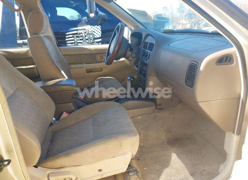 Photo 5 of 1998 Nissan Pathfinder LE/XE (VIN JN8AR05SXWW286213)