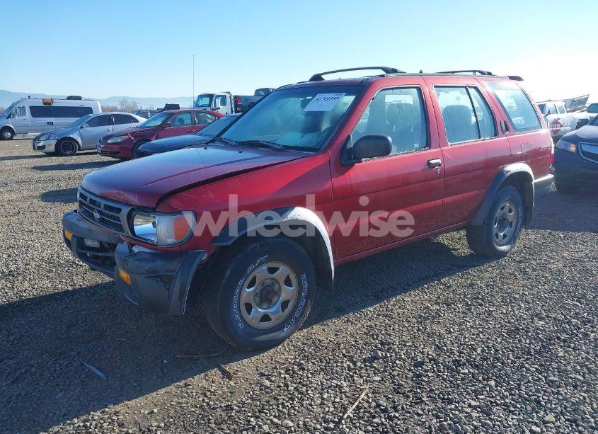 Photo 2 of 1996 Nissan Pathfinder LE/SE/XE (VIN JN8AR05Y1TW000913)