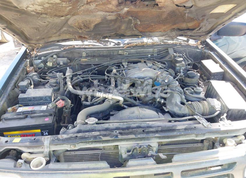 Photo 10 of 1996 Nissan Pathfinder LE/SE/XE (VIN JN8AR05Y2TW008258)