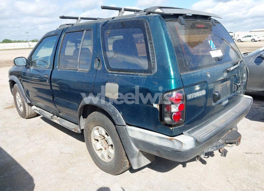 Photo 3 of 1996 Nissan Pathfinder LE/SE/XE (VIN JN8AR05Y2TW008258)