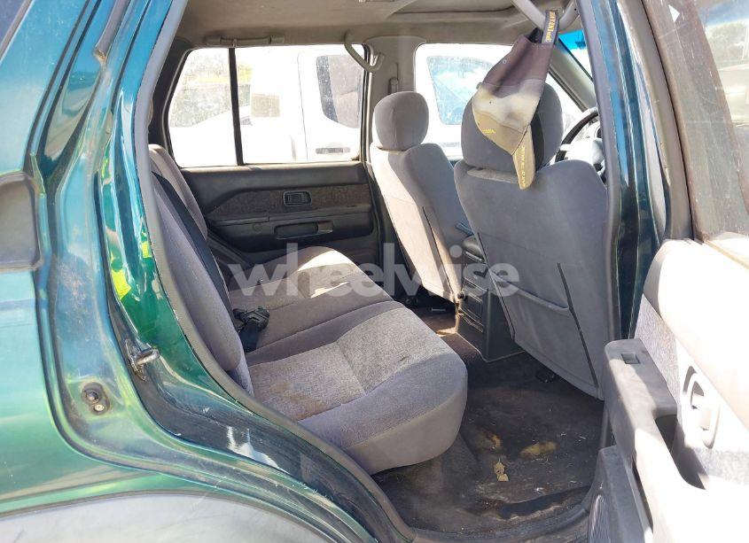 Photo 8 of 1996 Nissan Pathfinder LE/SE/XE (VIN JN8AR05Y2TW008258)