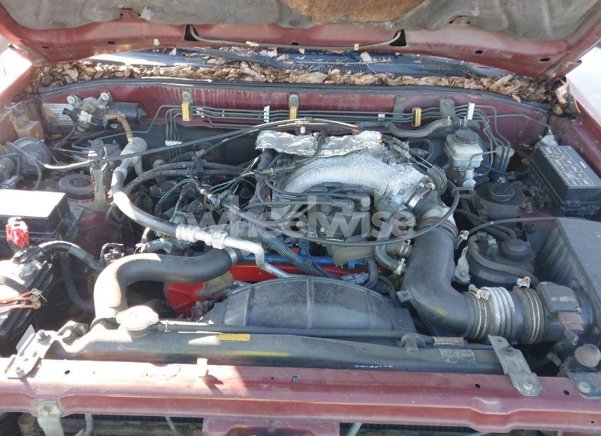 Photo 10 of 1996 Nissan Pathfinder LE/SE/XE (VIN JN8AR05Y3TW012884)