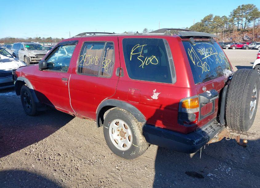 Photo 3 of 1996 Nissan Pathfinder LE/SE/XE (VIN JN8AR05Y4TW030102)