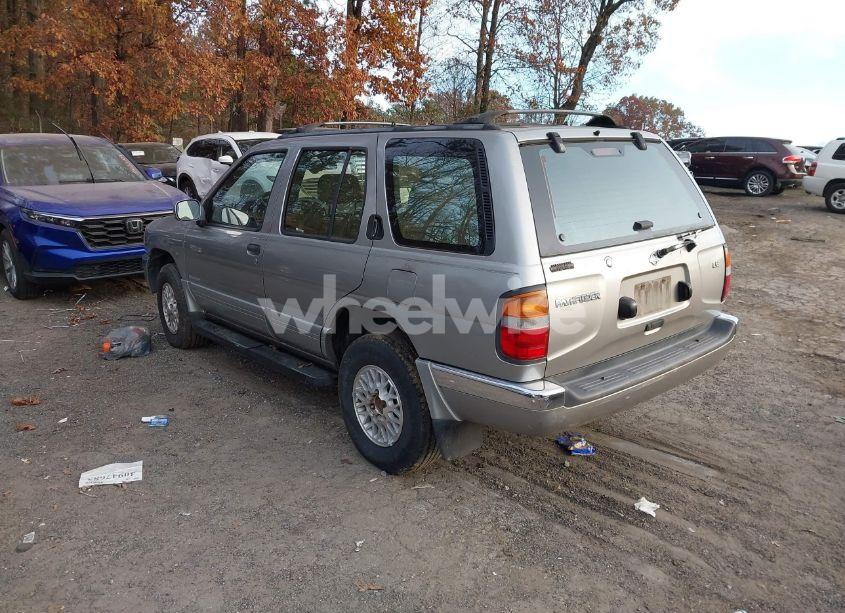 Photo 3 of 1998 Nissan Pathfinder LE/SE/XE (VIN JN8AR05Y4WW278998)