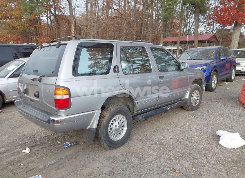 Photo 4 of 1998 Nissan Pathfinder LE/SE/XE (VIN JN8AR05Y4WW278998)
