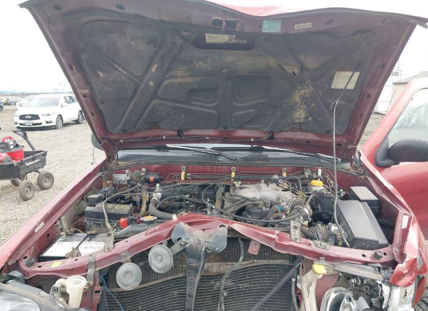 Photo 10 of 1998 Nissan Pathfinder LE/SE/XE (VIN JN8AR05Y5WW263622)