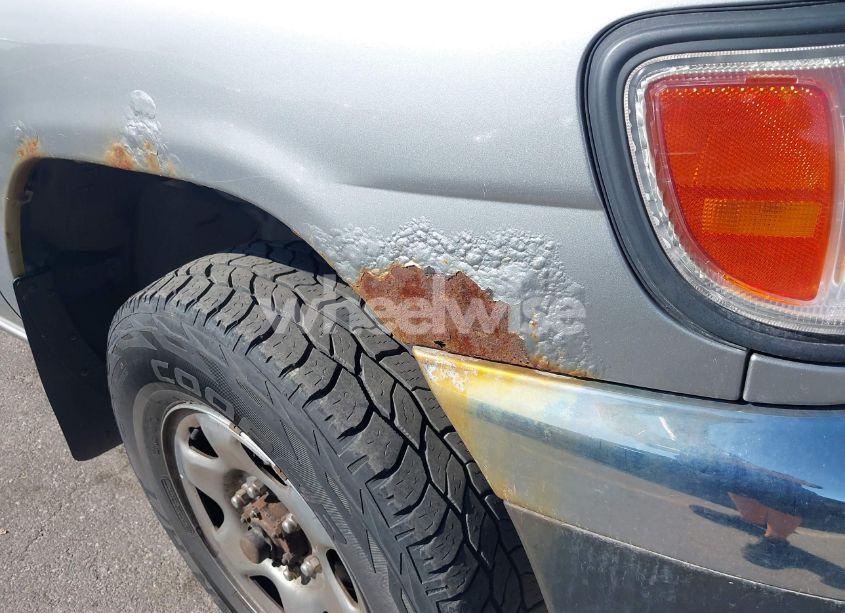 Photo 6 of 1998 Nissan Pathfinder LE/SE/XE (VIN JN8AR05YXWW225657)