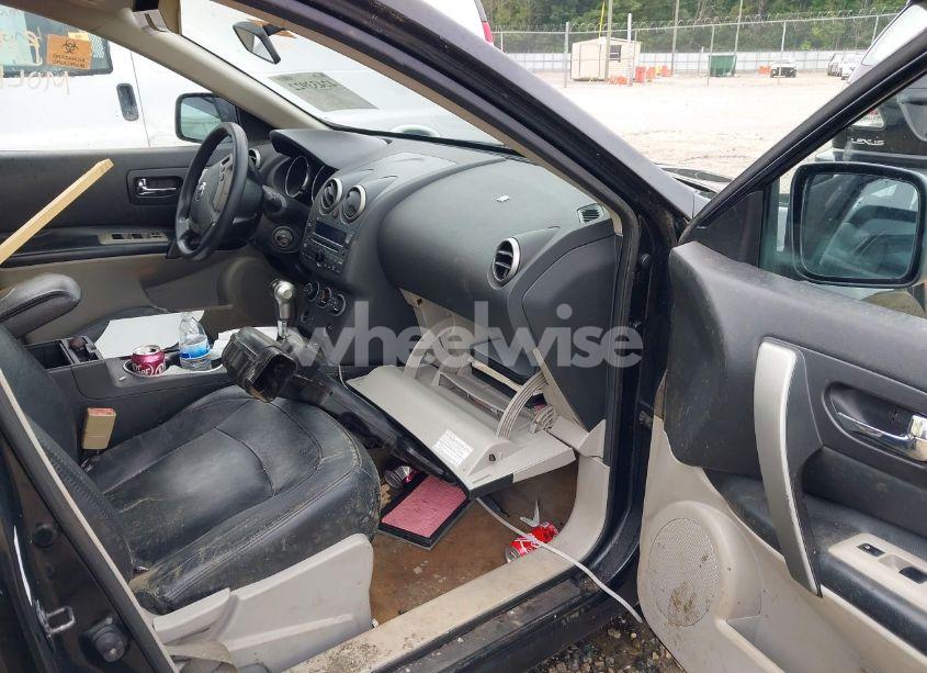 Photo 5 of 2009 Nissan Rogue S (VIN JN8AS58T49W323010)