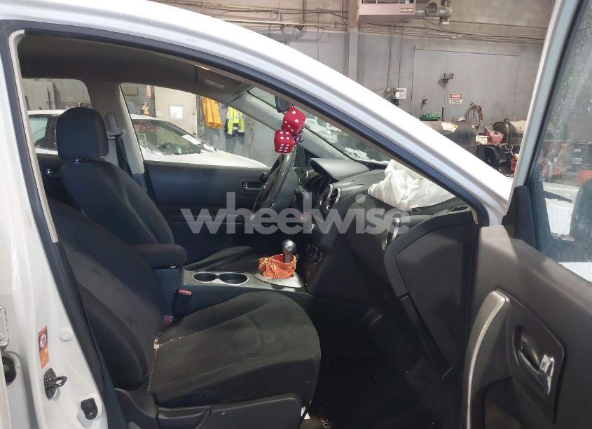 Photo 5 of 2009 Nissan Rogue S (VIN JN8AS58V89W182329)