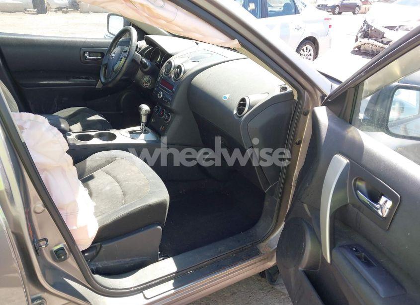 Photo 5 of 2009 Nissan Rogue S (VIN JN8AS58VX9W174605)