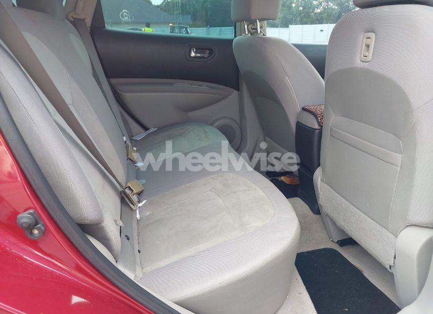 Photo 8 of 2010 Nissan Rogue S (VIN JN8AS5MT0AW016301)