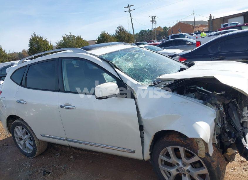 Photo 14 of 2011 Nissan Rogue SV (VIN JN8AS5MT0BW155202)