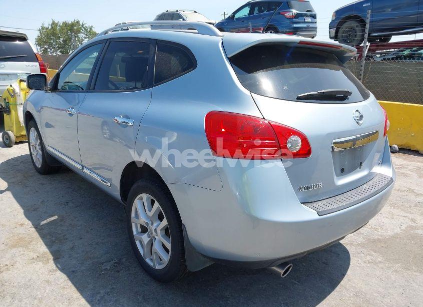 Photo 3 of 2011 Nissan Rogue SV (VIN JN8AS5MT0BW155510)