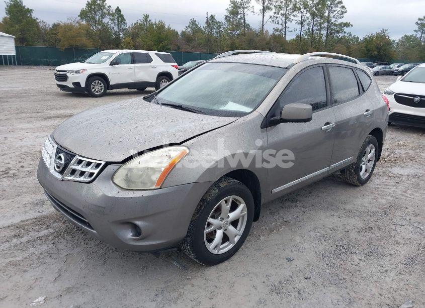 Photo 2 of 2011 Nissan Rogue SV (VIN JN8AS5MT0BW182772)