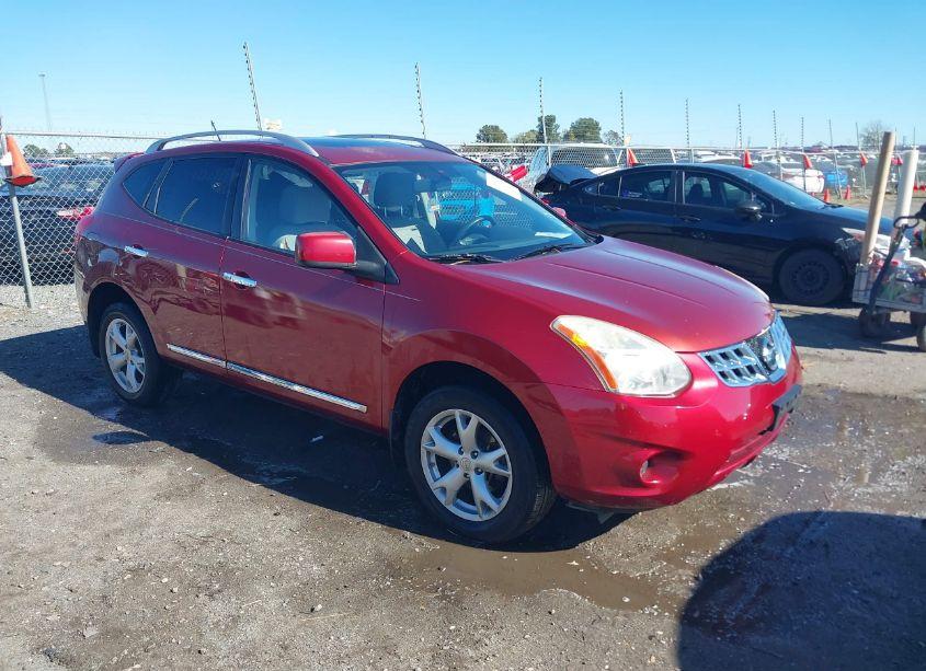 2011 Nissan Rogue SV (VIN JN8AS5MT0BW185901) main photo