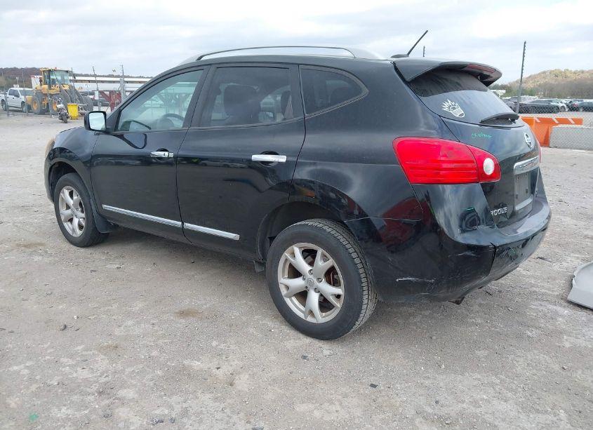 Photo 3 of 2011 Nissan Rogue SV (VIN JN8AS5MT0BW190788)