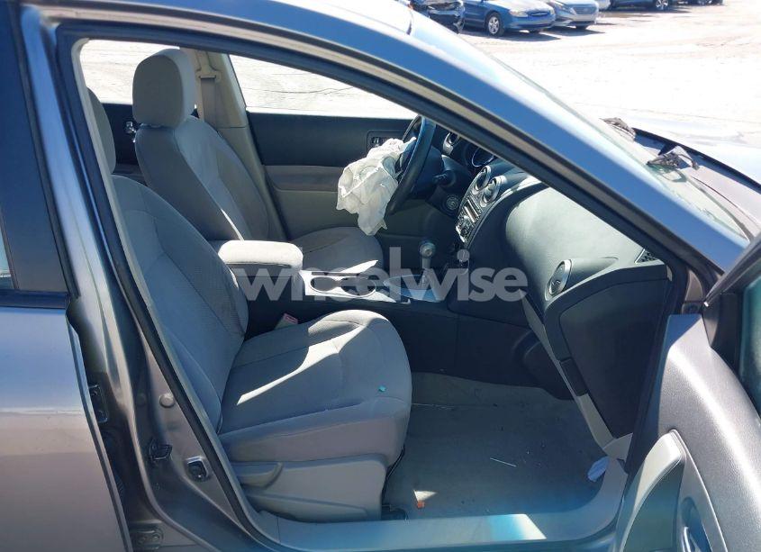 Photo 5 of 2011 Nissan Rogue S (VIN JN8AS5MT0BW560136)