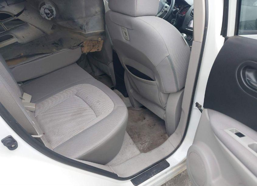 Photo 8 of 2012 Nissan Rogue SV (VIN JN8AS5MT0CW260419)