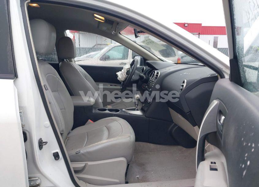 Photo 5 of 2012 Nissan Rogue SV (VIN JN8AS5MT0CW282971)