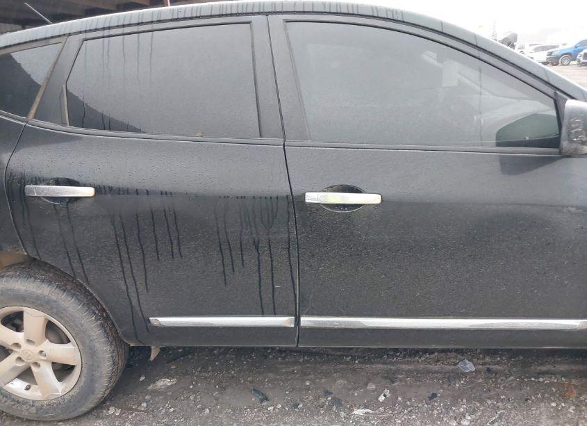 Photo 14 of 2013 Nissan Rogue S (VIN JN8AS5MT0DW011104)