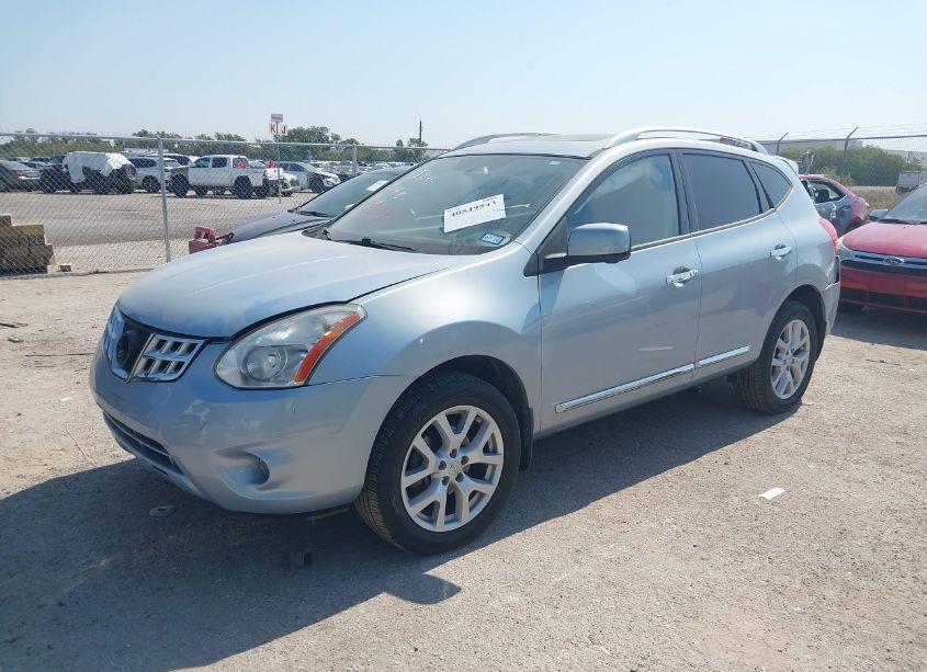 Photo 2 of 2013 Nissan Rogue SV W/SL PKG (VIN JN8AS5MT0DW013936)