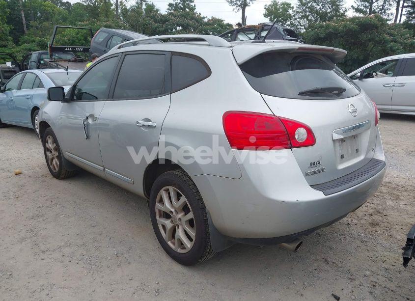 Photo 3 of 2013 Nissan Rogue SV W/SL PKG (VIN JN8AS5MT0DW525230)