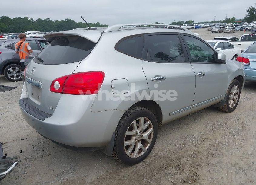 Photo 4 of 2013 Nissan Rogue SV W/SL PKG (VIN JN8AS5MT0DW525230)