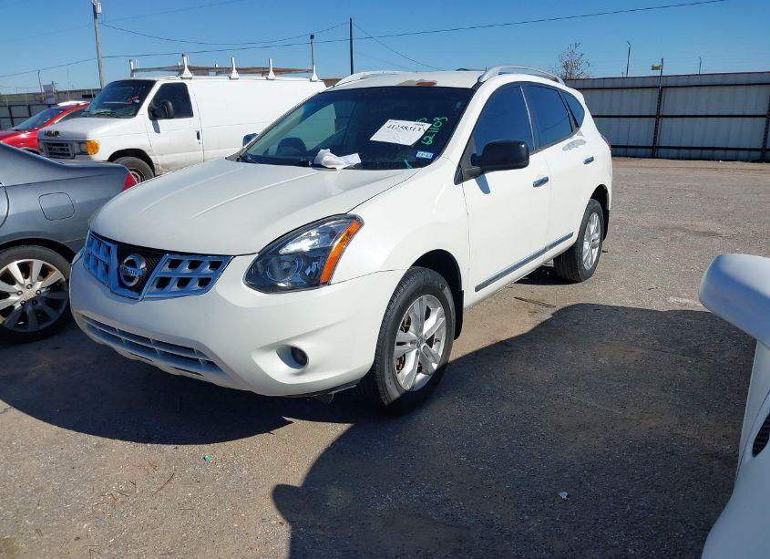 Photo 2 of 2014 Nissan Rogue SELECT S (VIN JN8AS5MT0EW621103)