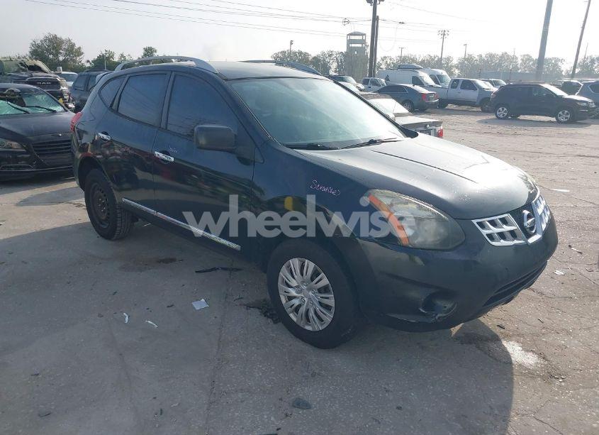 2014 Nissan Rogue SELECT S (VIN JN8AS5MT0EW624793) main photo