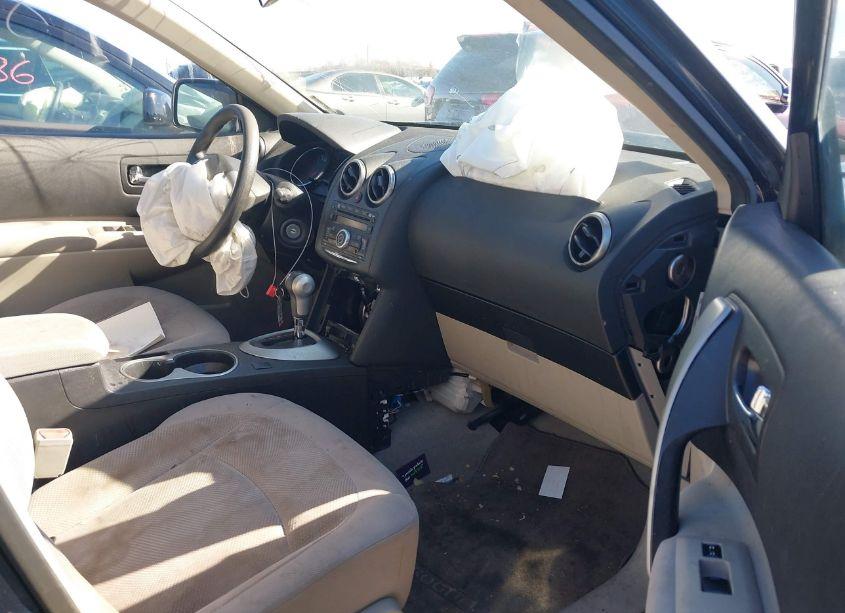 Photo 5 of 2015 Nissan Rogue SELECT S (VIN JN8AS5MT0FW151530)