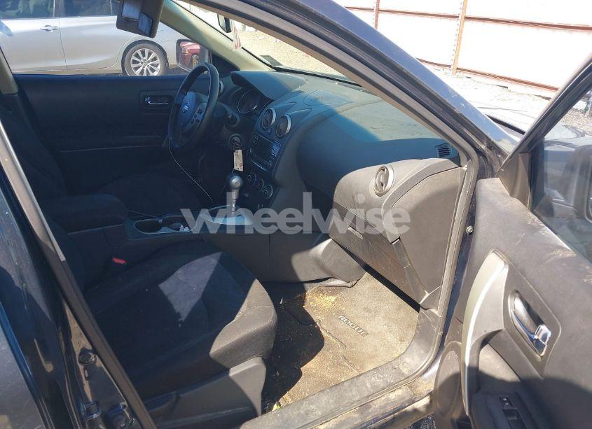 Photo 5 of 2015 Nissan Rogue SELECT S (VIN JN8AS5MT0FW151785)