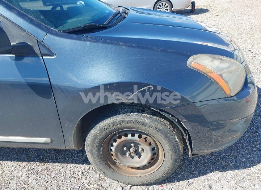 Photo 6 of 2015 Nissan Rogue SELECT S (VIN JN8AS5MT0FW151785)