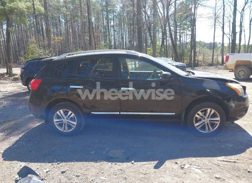 Photo 13 of 2015 Nissan Rogue SELECT S (VIN JN8AS5MT0FW152662)