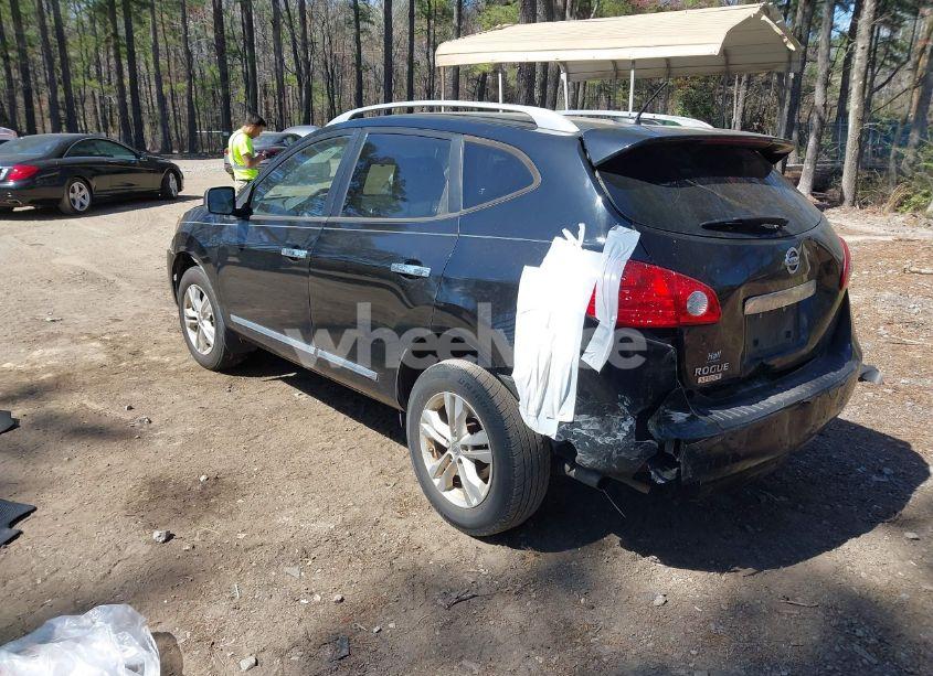 Photo 3 of 2015 Nissan Rogue SELECT S (VIN JN8AS5MT0FW152662)